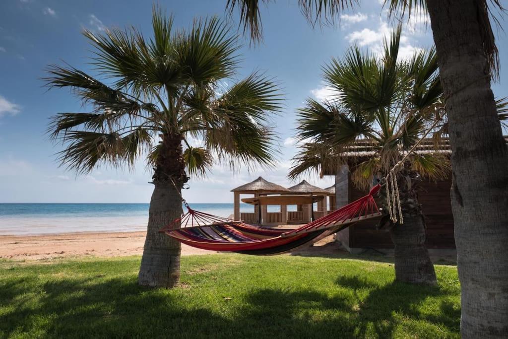 Private Beach Resort Cyprus Vokolidha Exterior foto